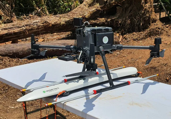 Geometrics MagArrow Mk2 magnetometer